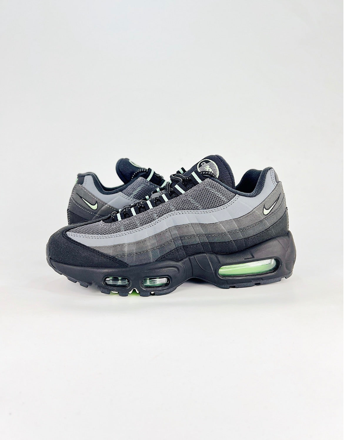 Nike Air Max 95 (Vapor Green)