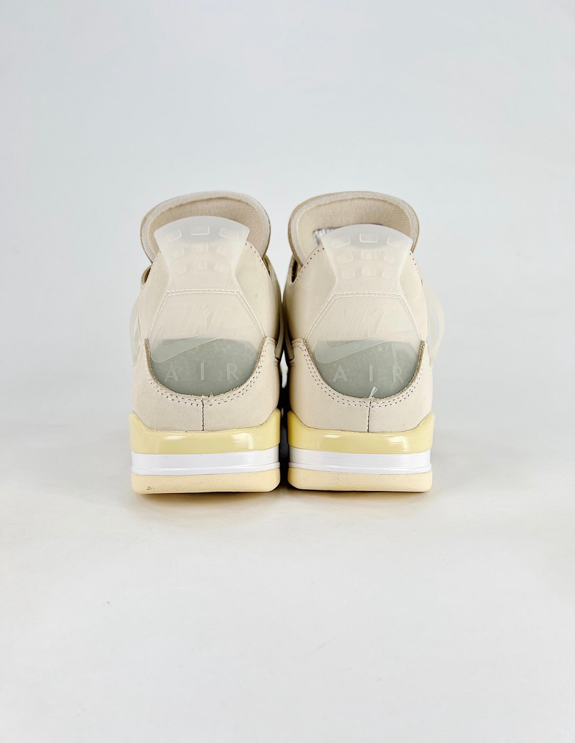 Nike Air Jordan 4 Retro (Off-White Sail)