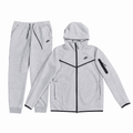Nike Sportswear Tech Fleece Windrunner Full-Zip Hoodie (Gray)