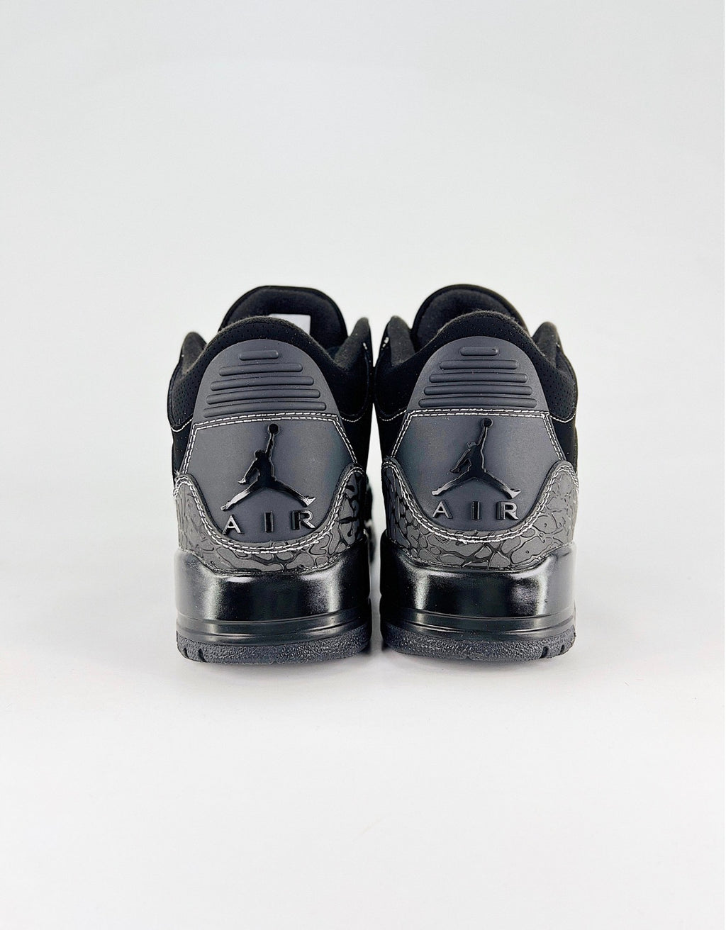 Nike Air Jordan 3 Retro (Black Cat)