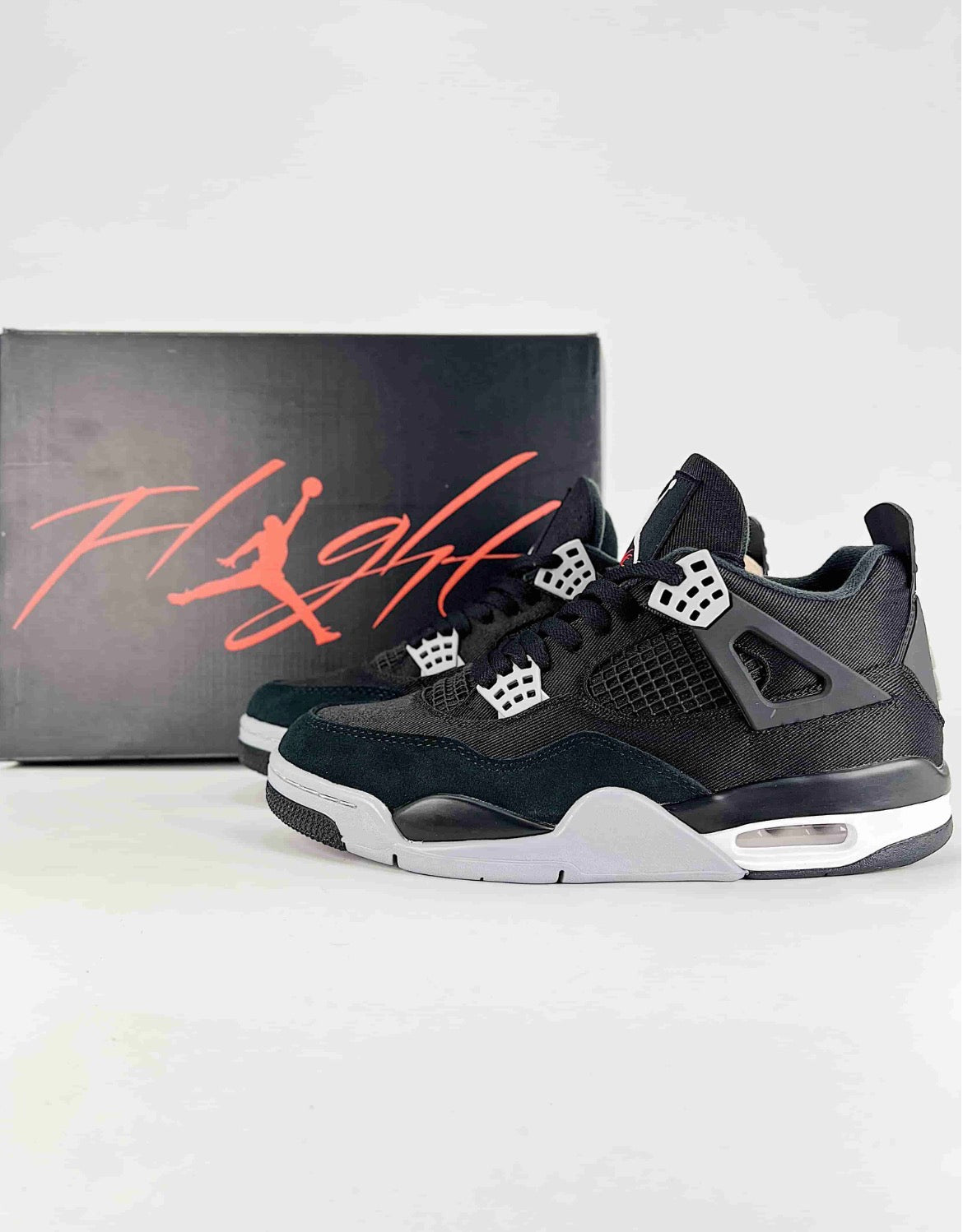 Air Jordan 4 Retro SE (Black Canvas)