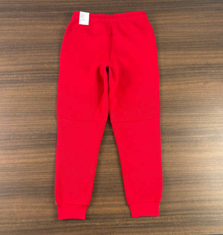 Nike Sportswear Tech Fleece Reflective Full-Zip Hoodie & Jogger Set (University Red)