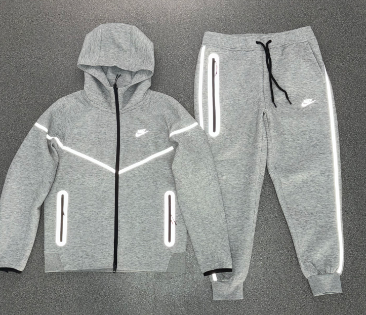 Nike Sportswear Tech Fleece Reflective Full-Zip Hoodie & Jogger Set (Dark Grey Heather)