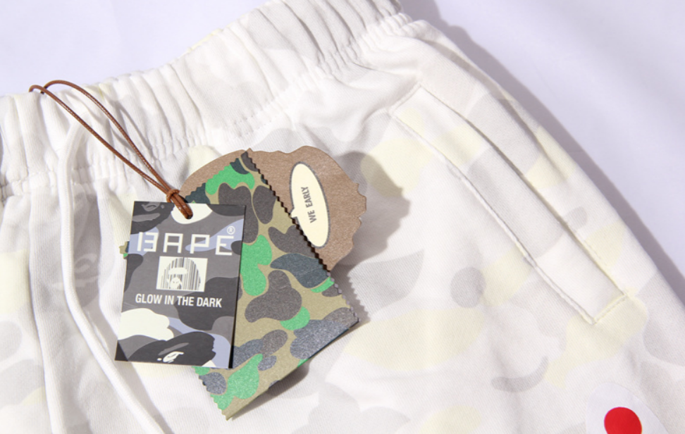 A Bathing Ape Shark Side Camo Sweat Shorts (White Camo)