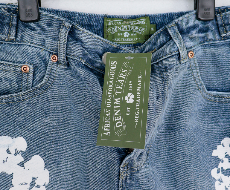 Denim Tears Cotton Wreath Denim Shorts (Medium Wash)