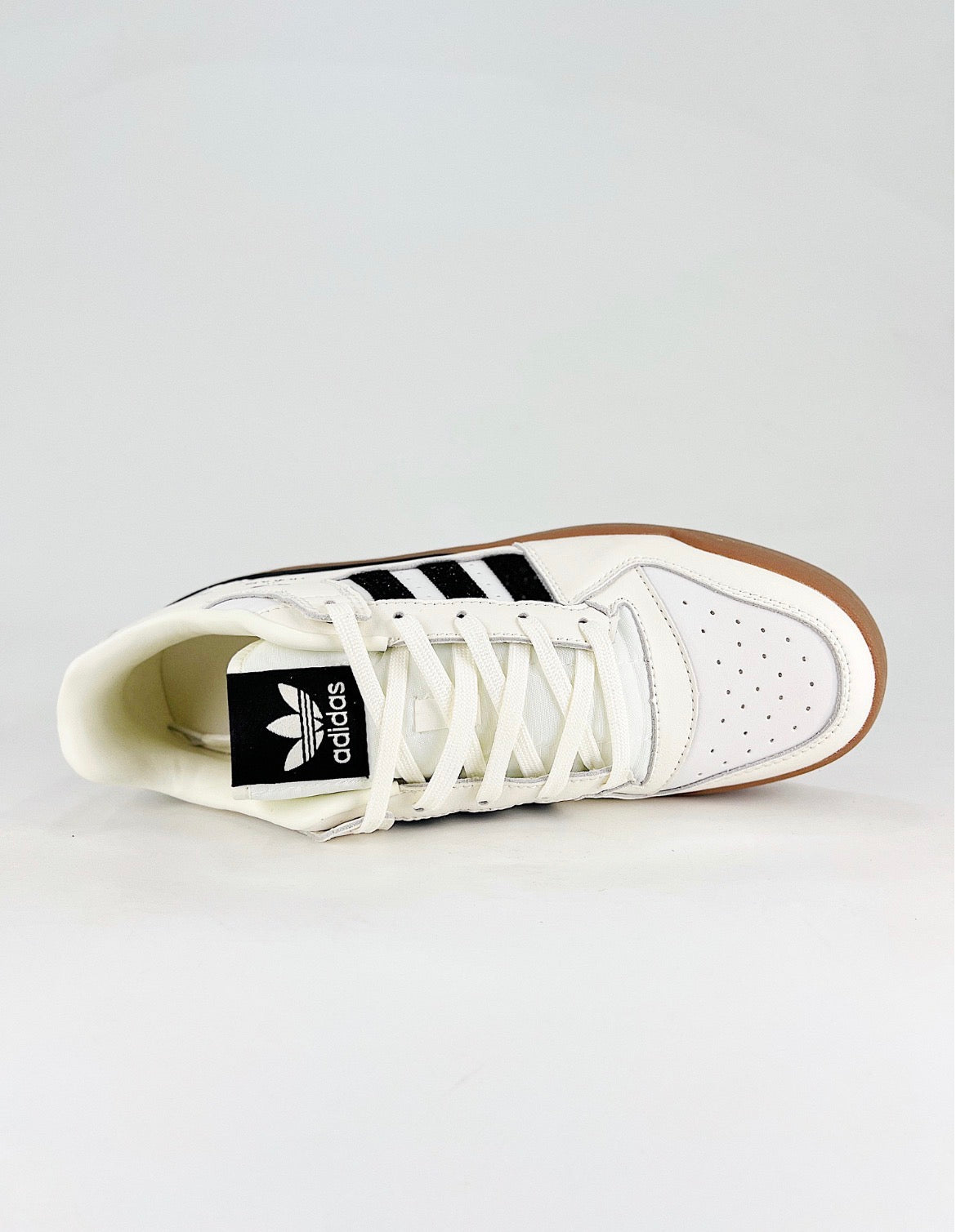 Adidas Forum Low (Cloud White / Core Black / Gum)