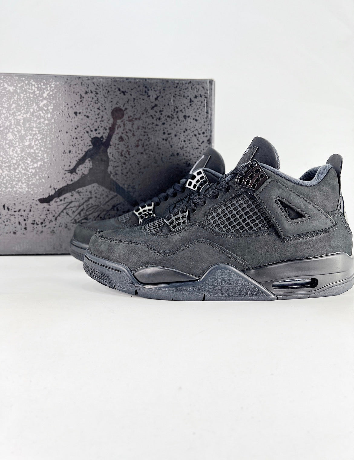 Nike Air Jordan 4 Retro (Black Cat)