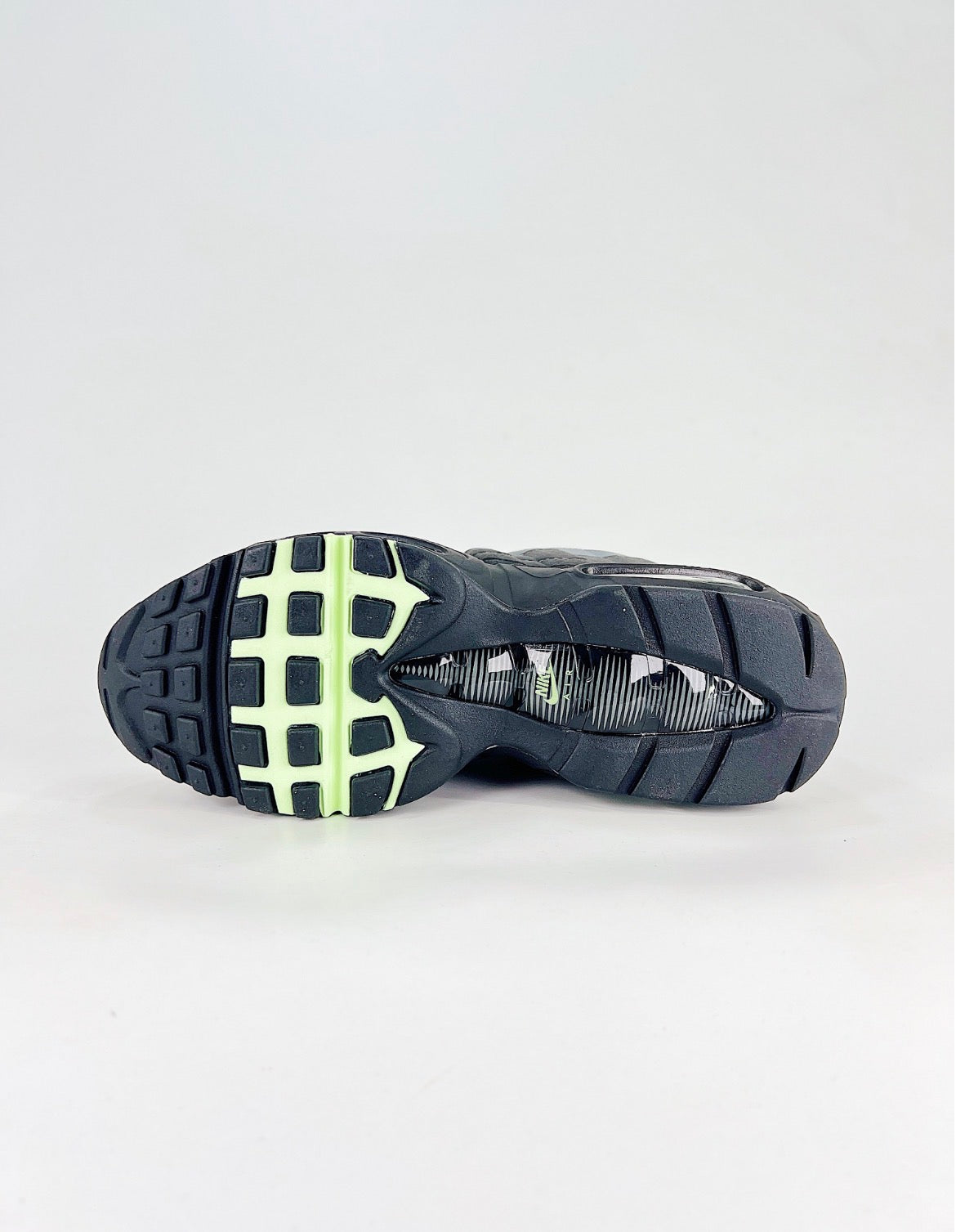 Nike Air Max 95 (Vapor Green)