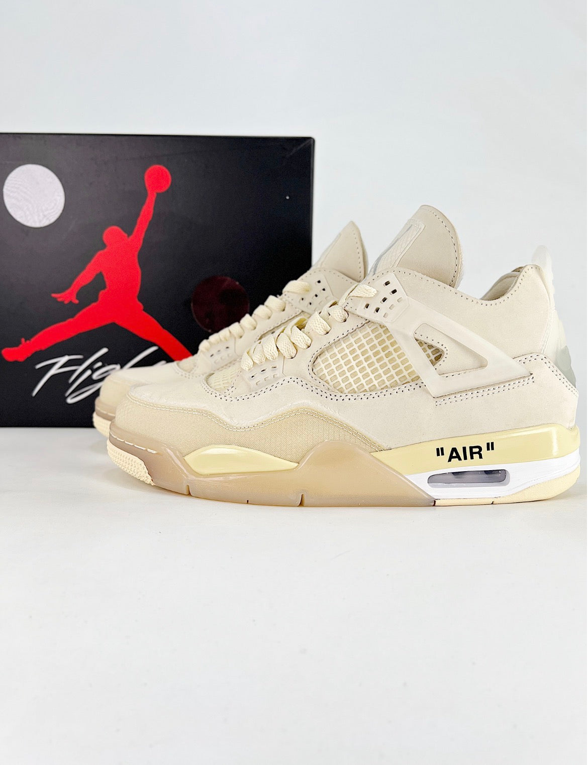 Nike Air Jordan 4 Retro (Off-White Sail)