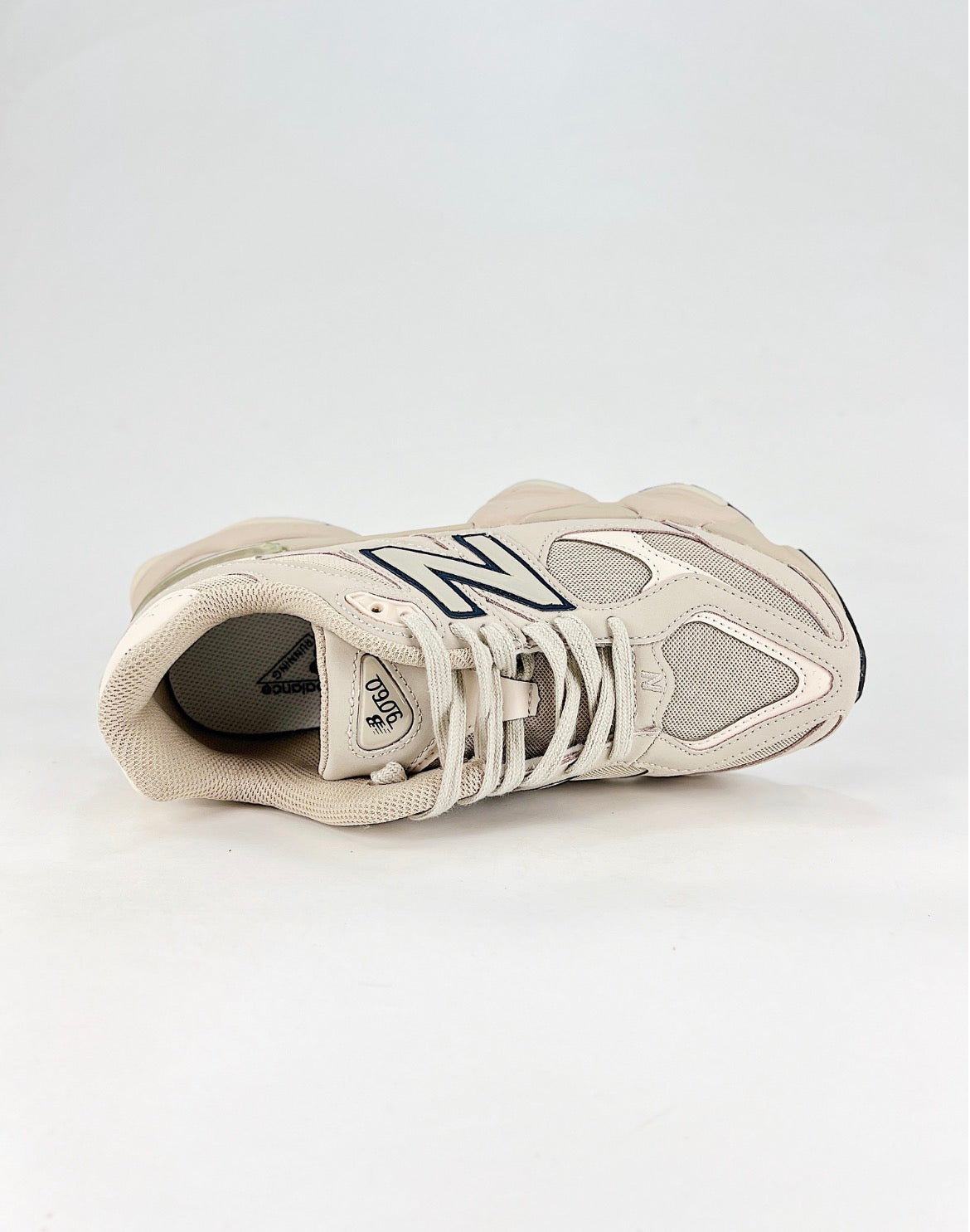 New Balance 9060 (beige/shipyard)