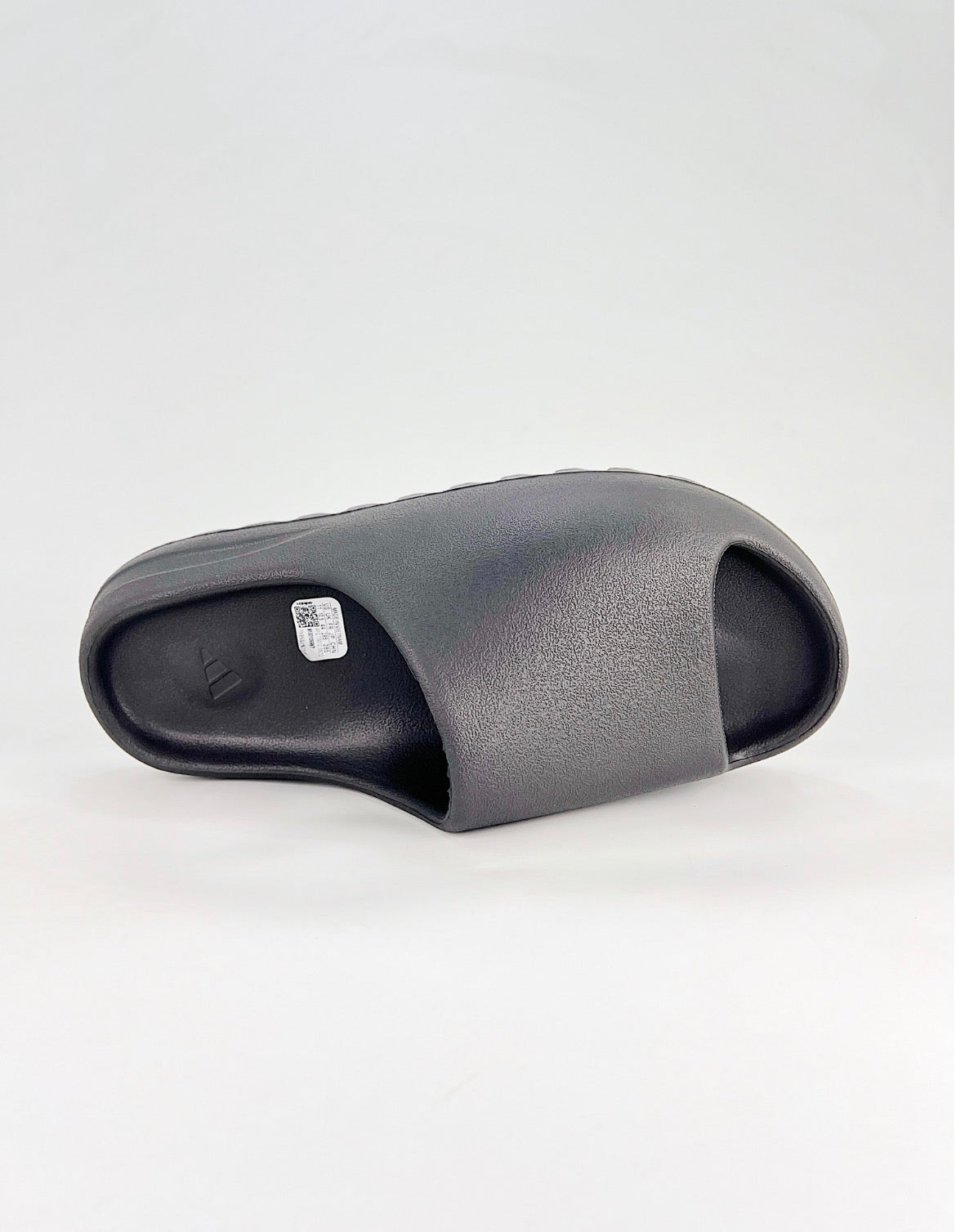 Yeezy Slide (Onyx)