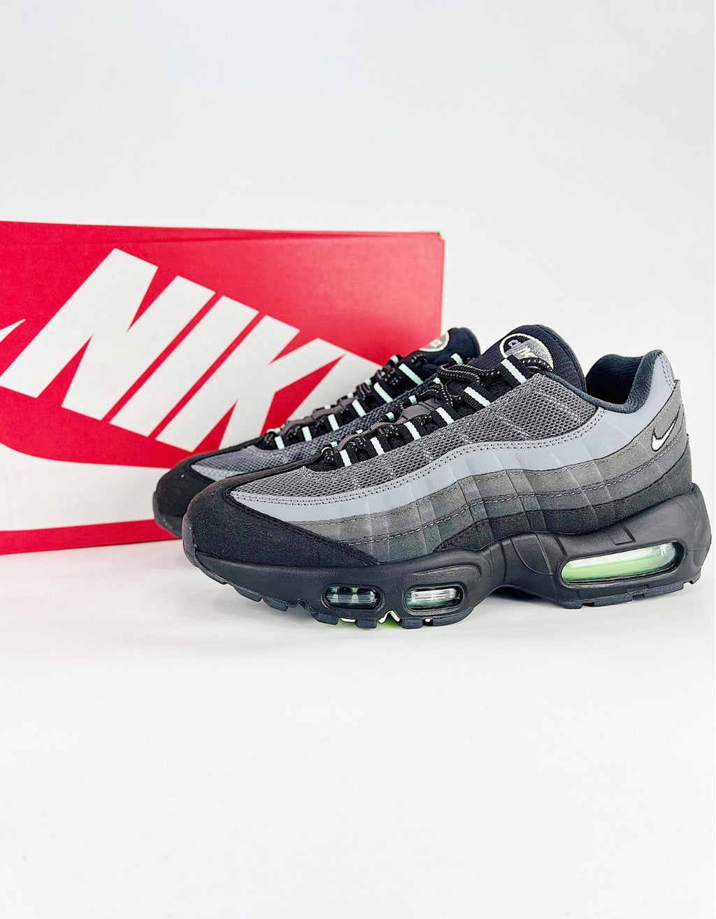 Nike Air Max 95 (Vapor Green)