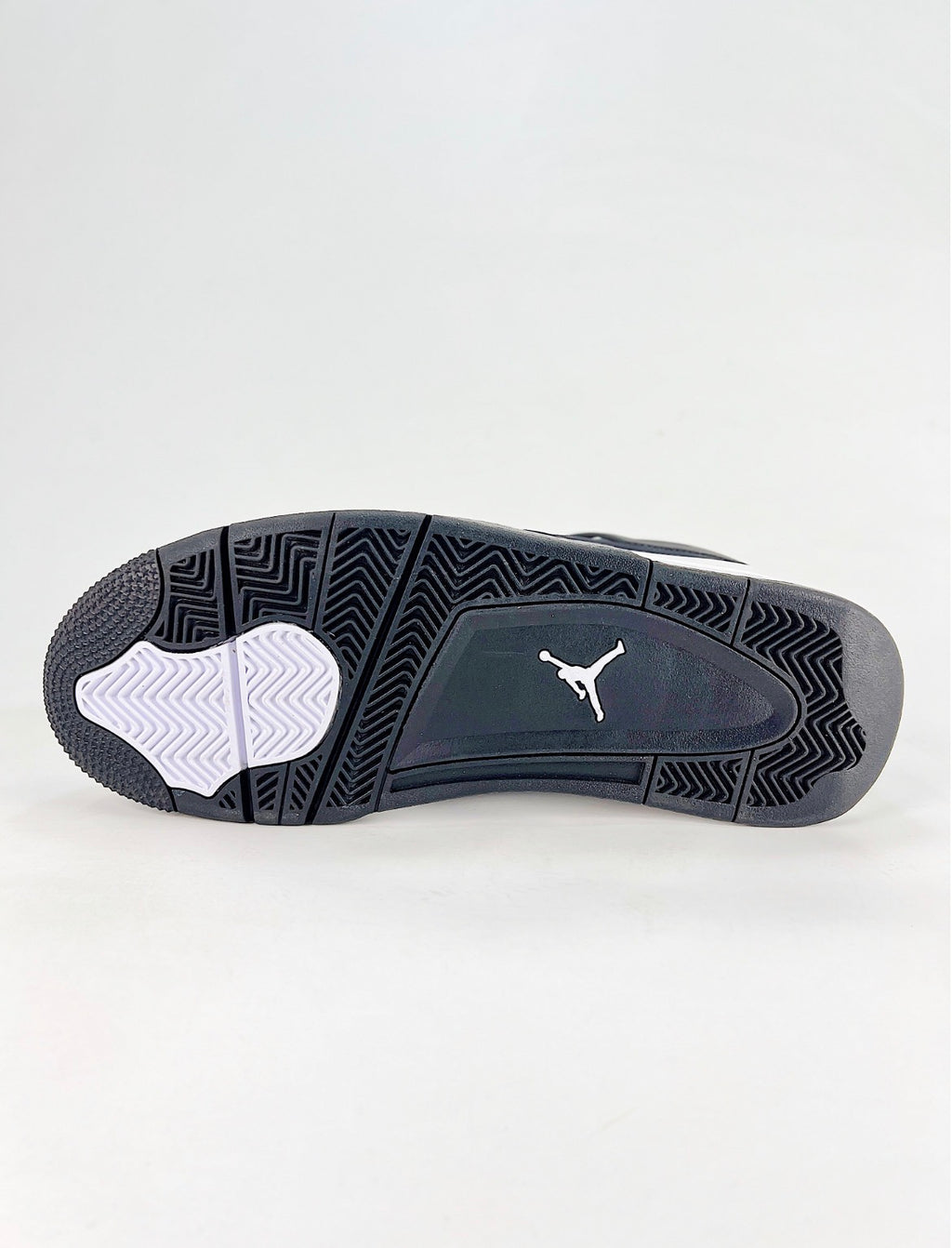 Nike Air Jordan 4 Retro (White Thunder)