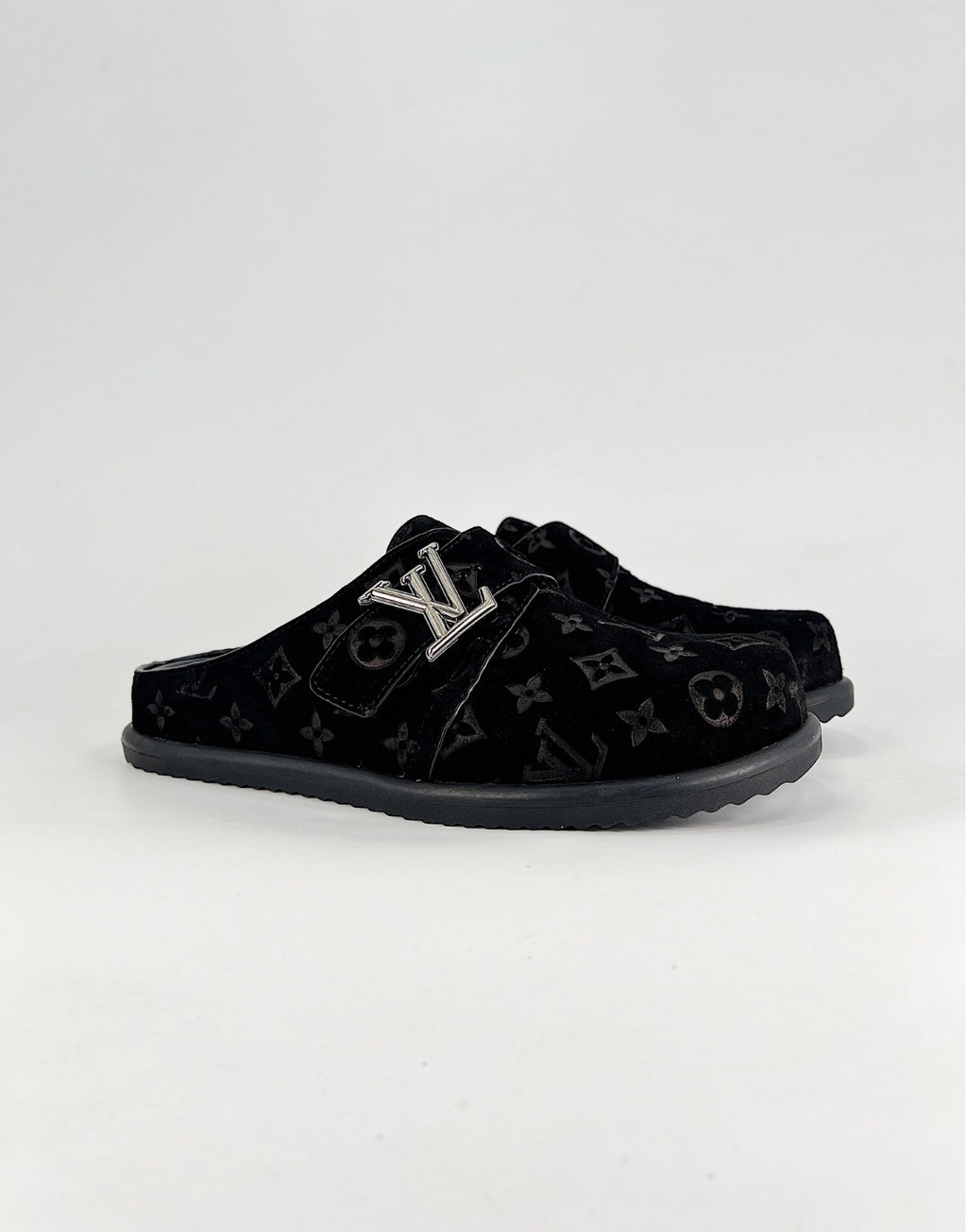 Louis Vuitton (Monogram Suede LV Lock Mule/Black)
