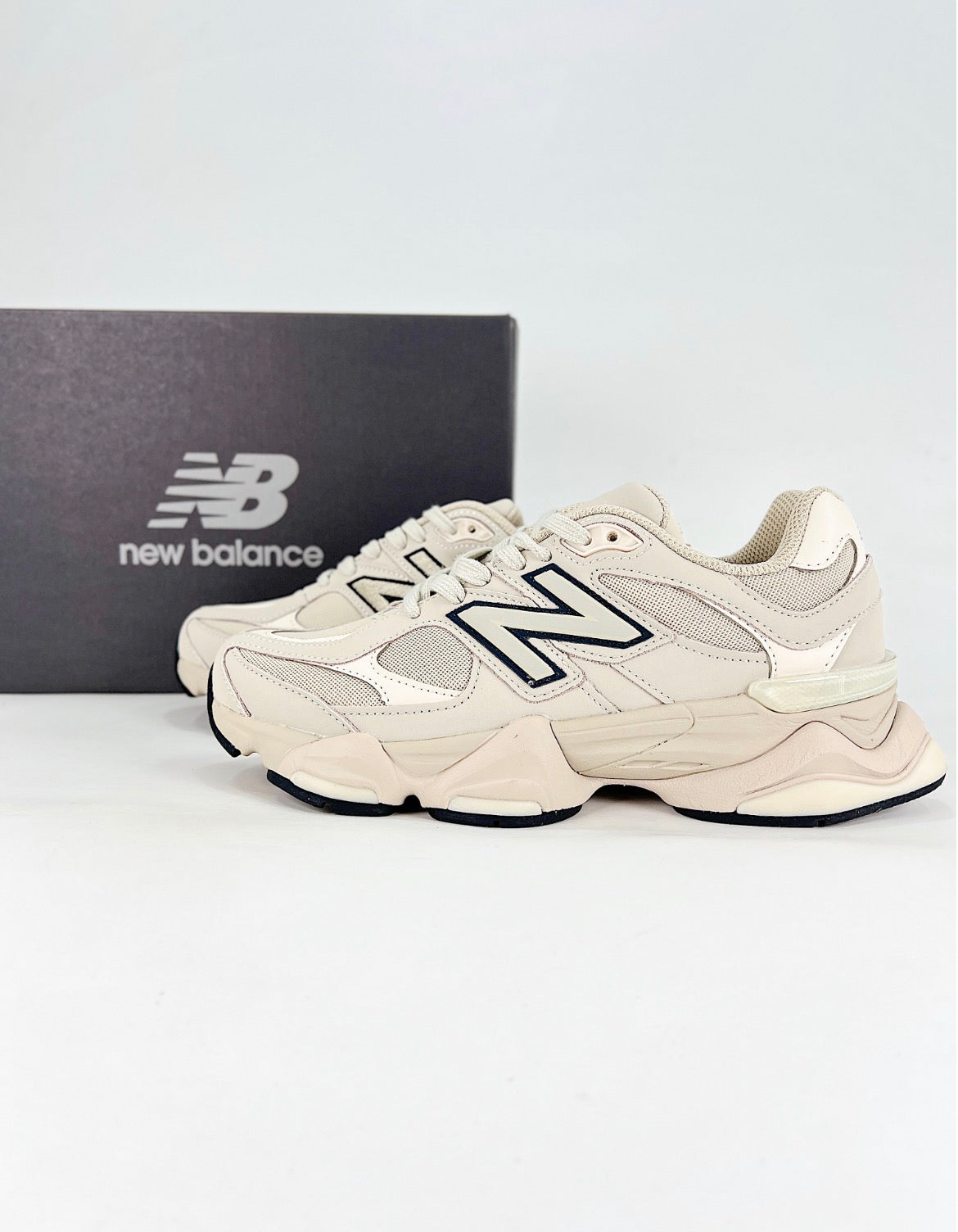New Balance 9060 (beige/shipyard)