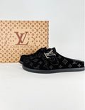 Louis Vuitton (Monogram Suede LV Lock Mule/Black)