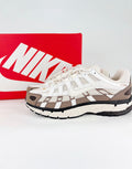 Nike P-6000 (Light Orewood Brown / White)