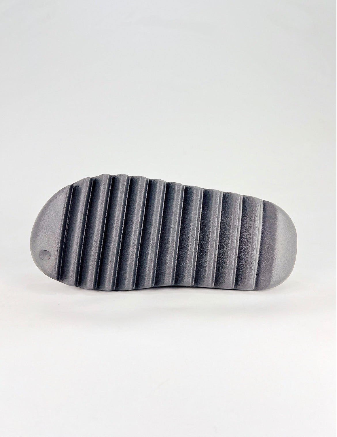 Yeezy Slide (Granite)