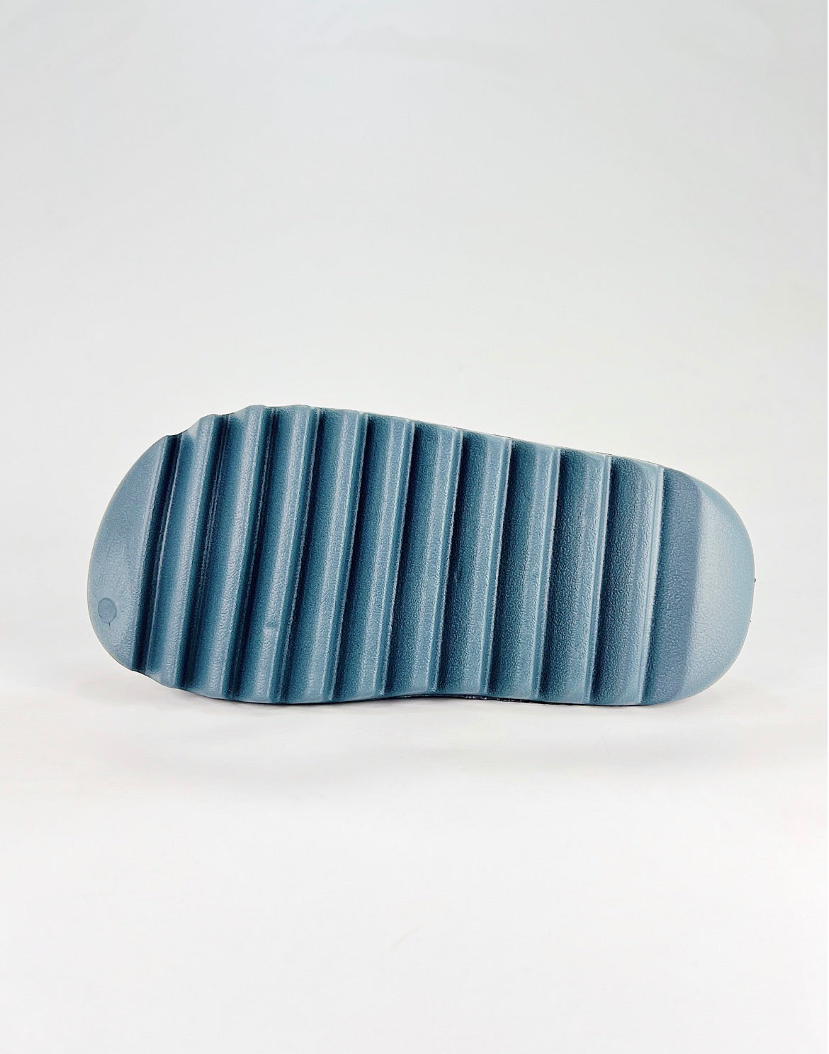 Yeezy Slide (Slate Marine)
