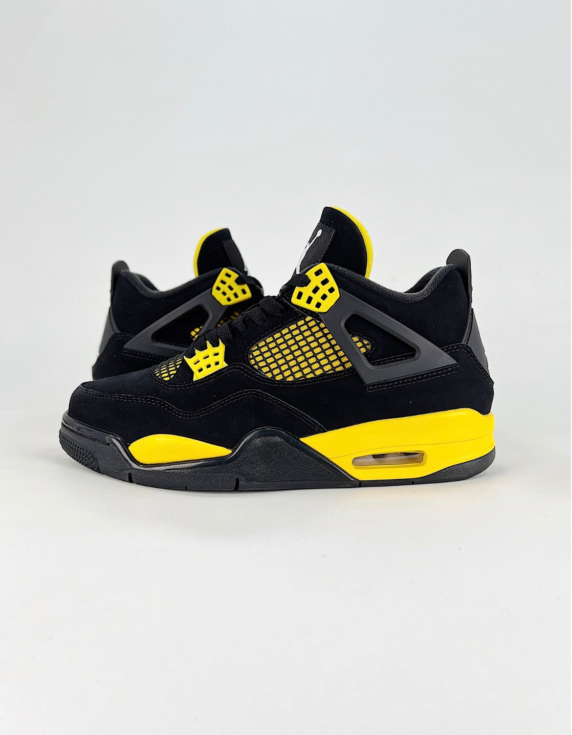 Nike Air Jordan 4 Retro (Thunder)