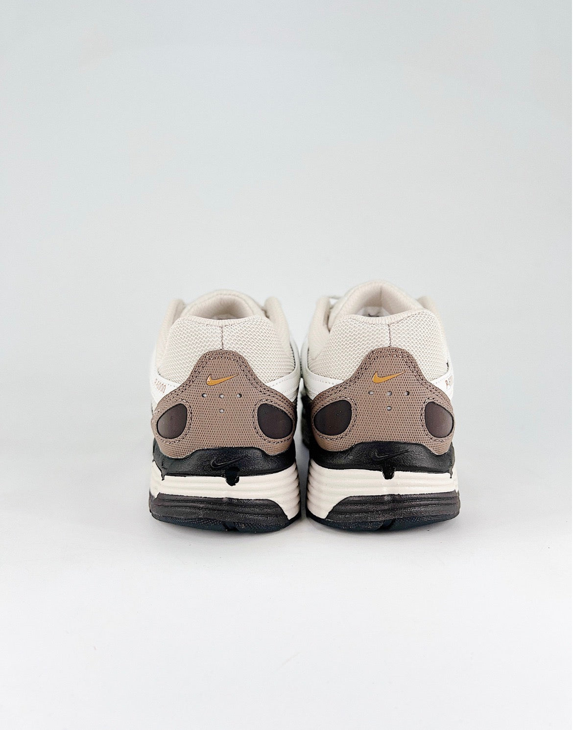 Nike P-6000 (Light Orewood Brown / White)