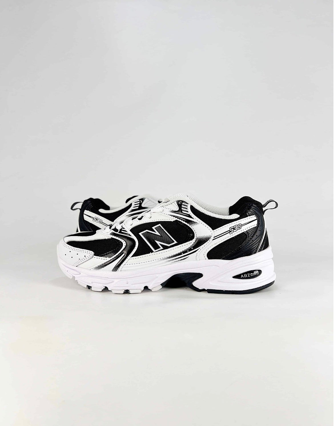 New Balance 530 (White Black)