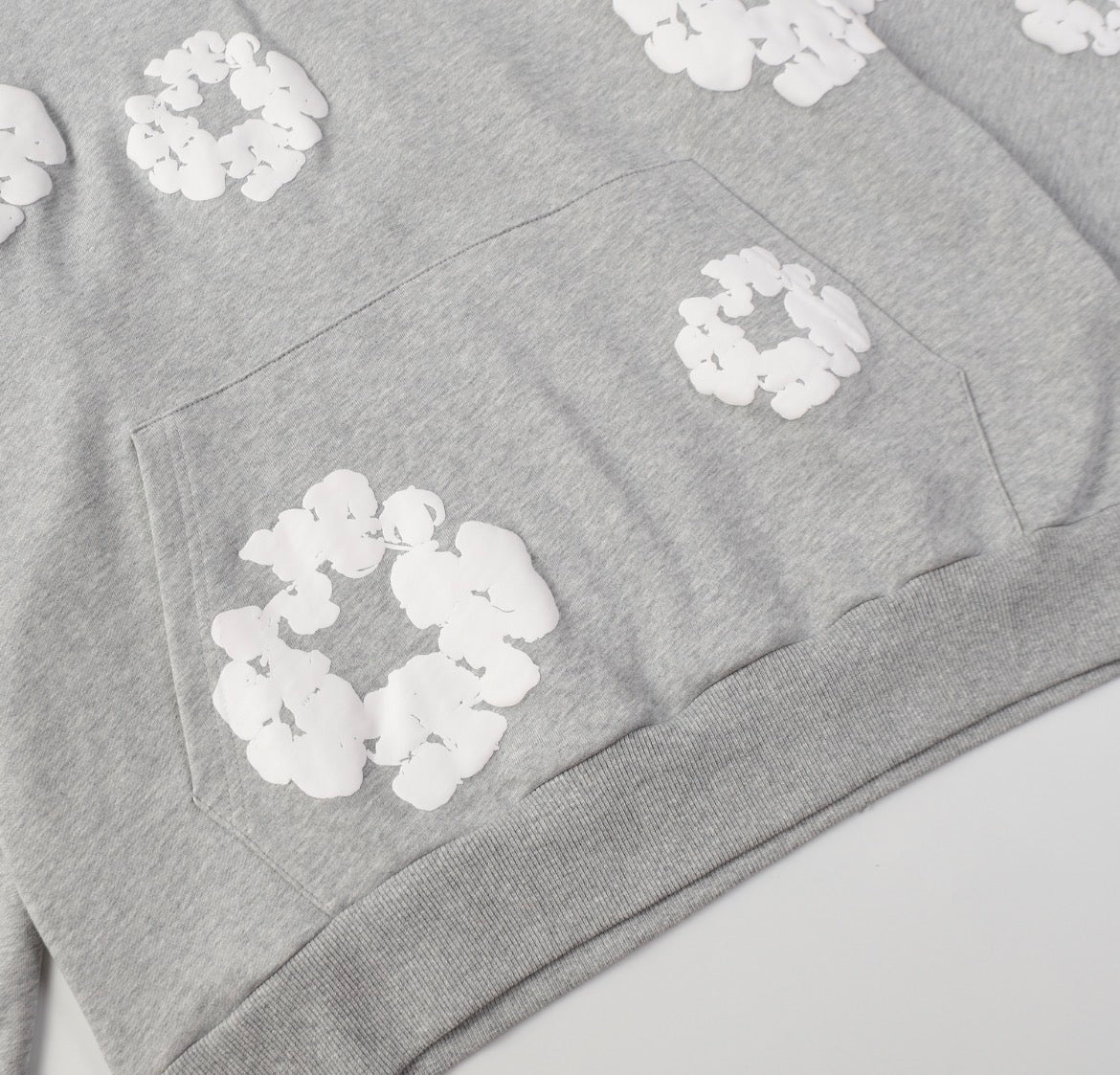 Denim Tears Cotton Wreath Hoodie (Gray)￼