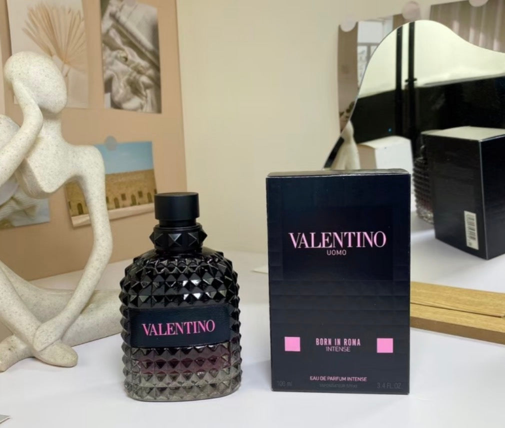 Valentino Uomo Born In Roma  (Intense)